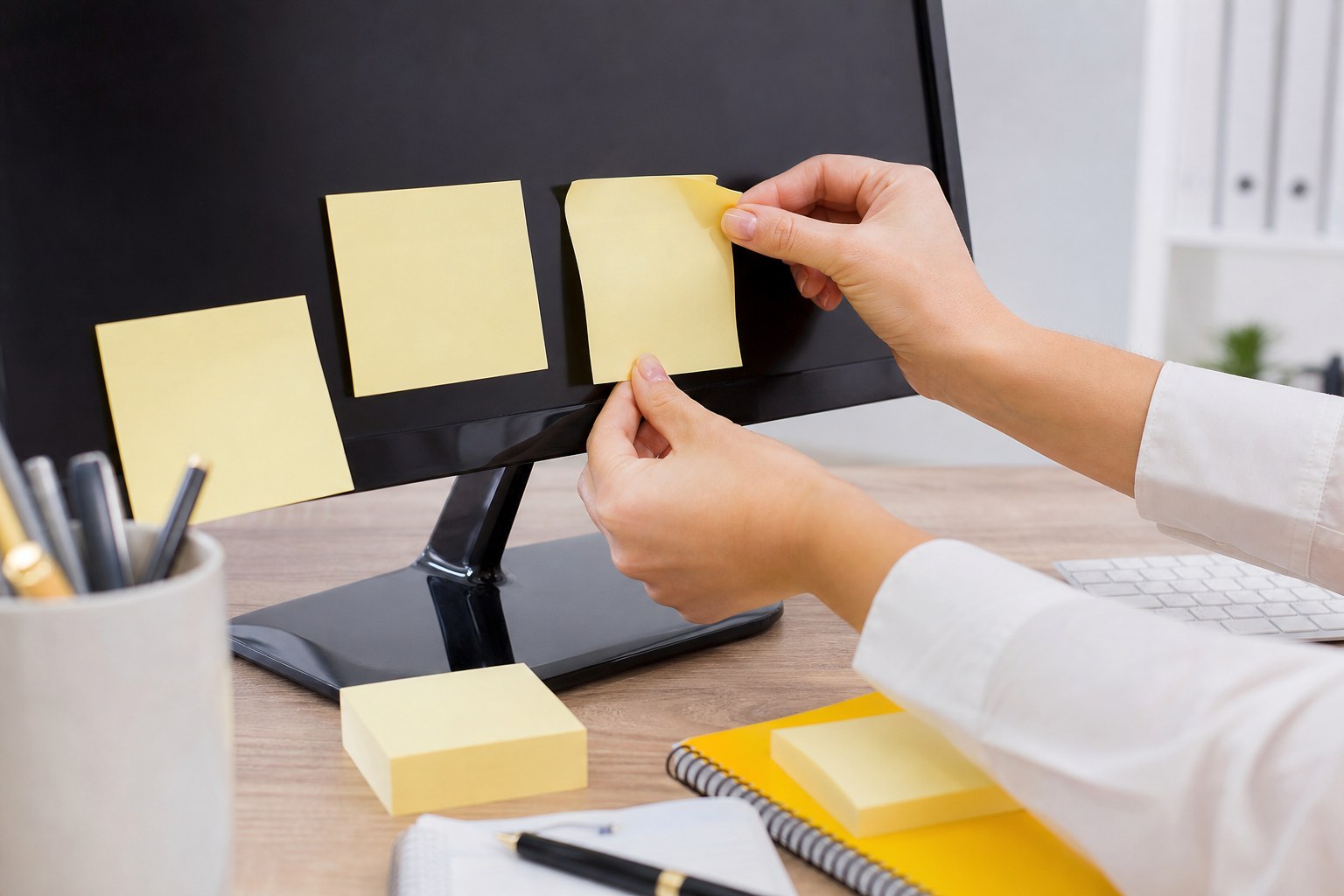 Стикеры Post-it 1968: слабый клей 3М, который 5 лет искал задачу