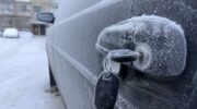 Как отогреть замки и двери за 5 минут: 7 шагов без кипятка — 2026